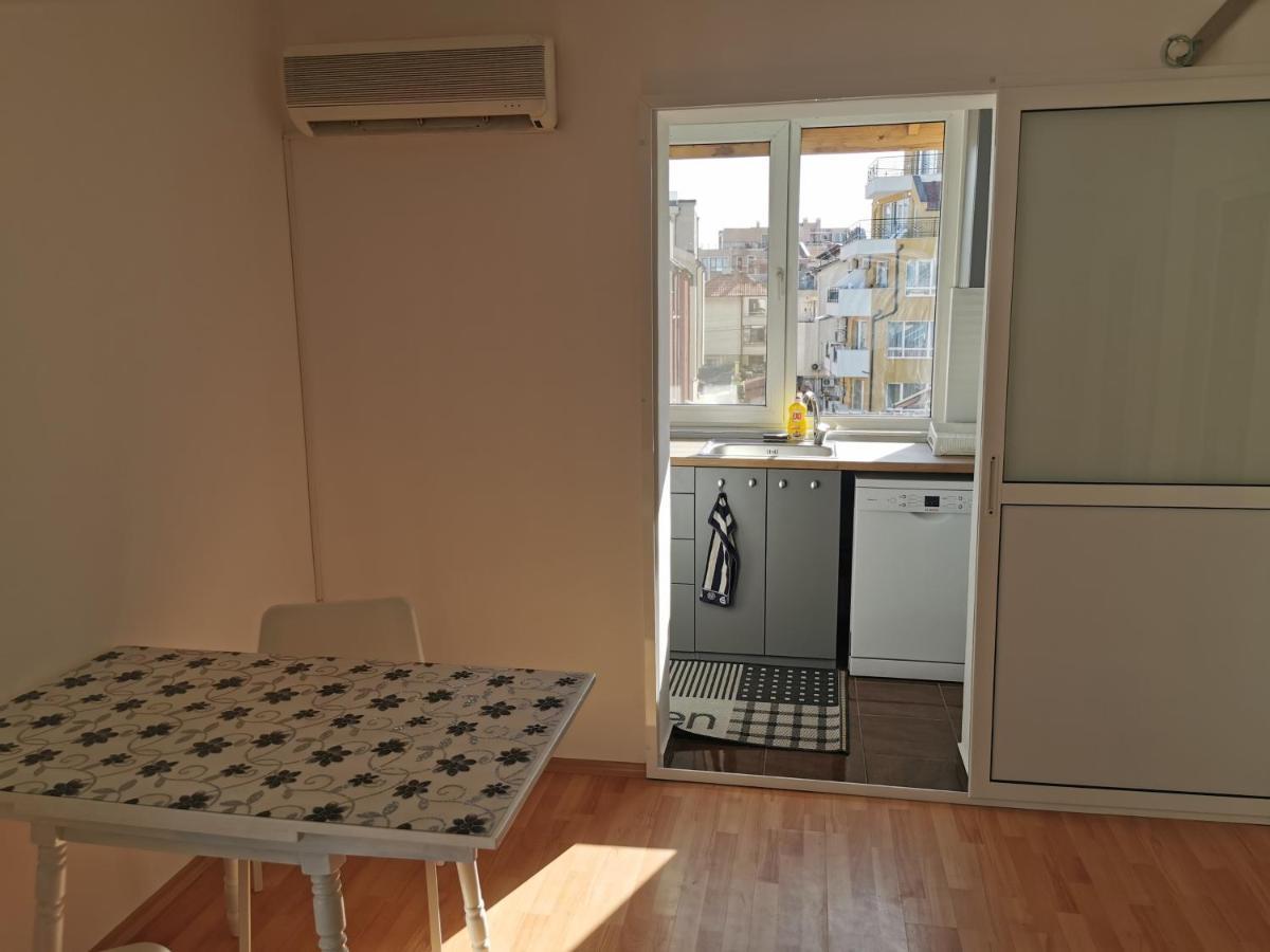 شقة بورغاس  في 4Th Floor المظهر الخارجي الصورة